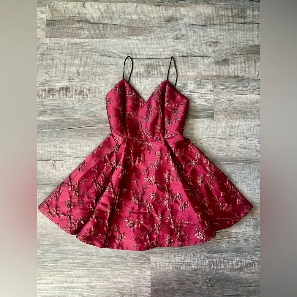 Alice + Olivia Red Floral Mini Dress​ - Picture 5 of 10